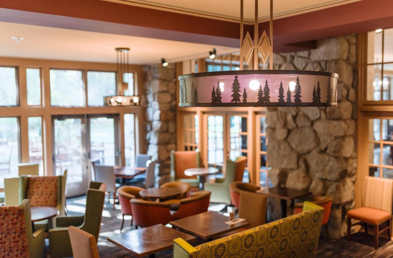 Cozy lodge dining room interior